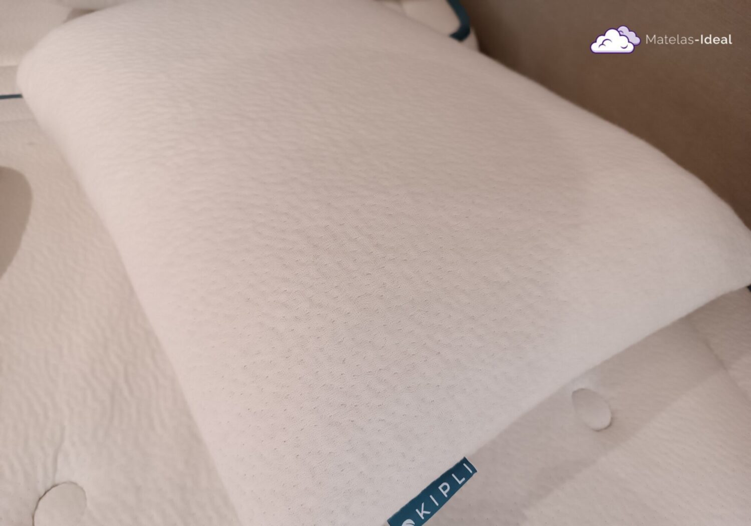 Test oreiller latex naturel mal de dos